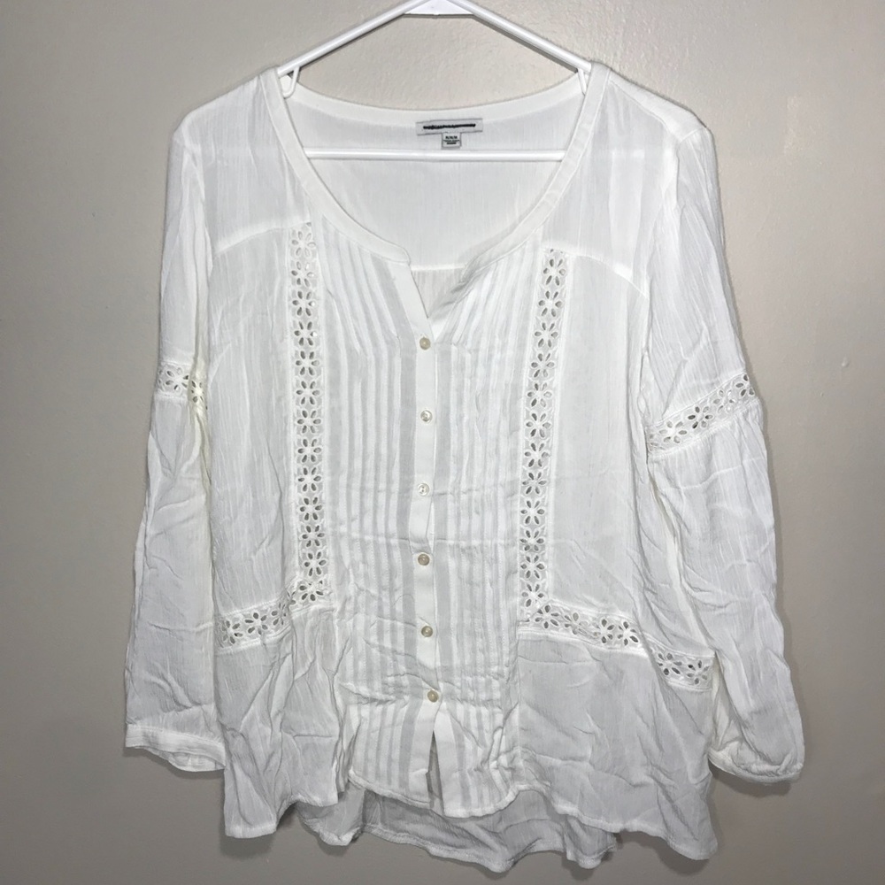 NWOT American Eagle Flowy Blouse